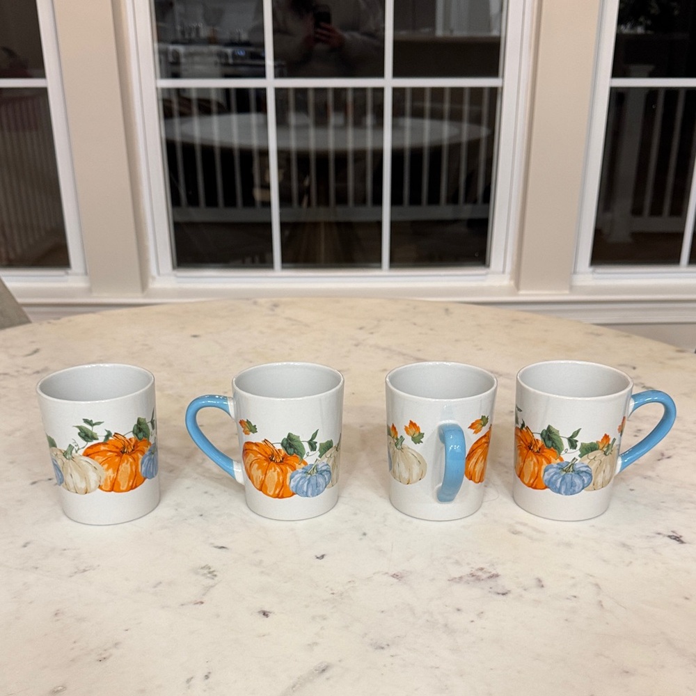 ✨ Royal Norfolk Pumpkin Mugs- Set of 4 ✨